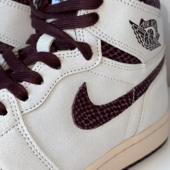 A Ma Maniere Air Jordan 1 High Top OG Size 9 - Picture 9 of 15